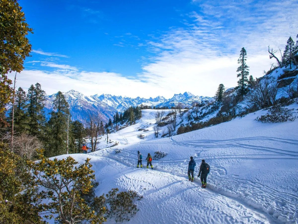 Kashmir Holiday Tour Via Jammu